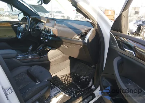 2019 BMW X4 xDrive30I z USA, uszkodzony, nr VIN 5UXUJ3C58KLG57199